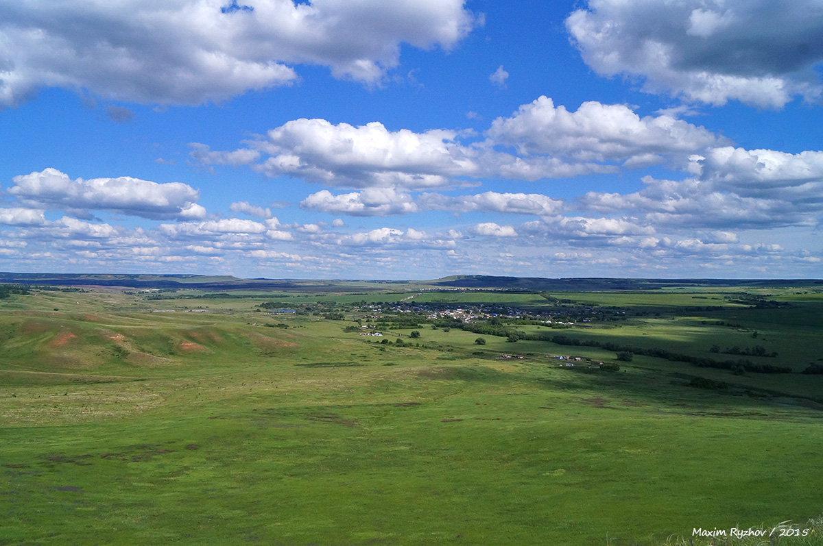 Вид с горы Высокая, около с. Старое Якушкино (Самарская область) 